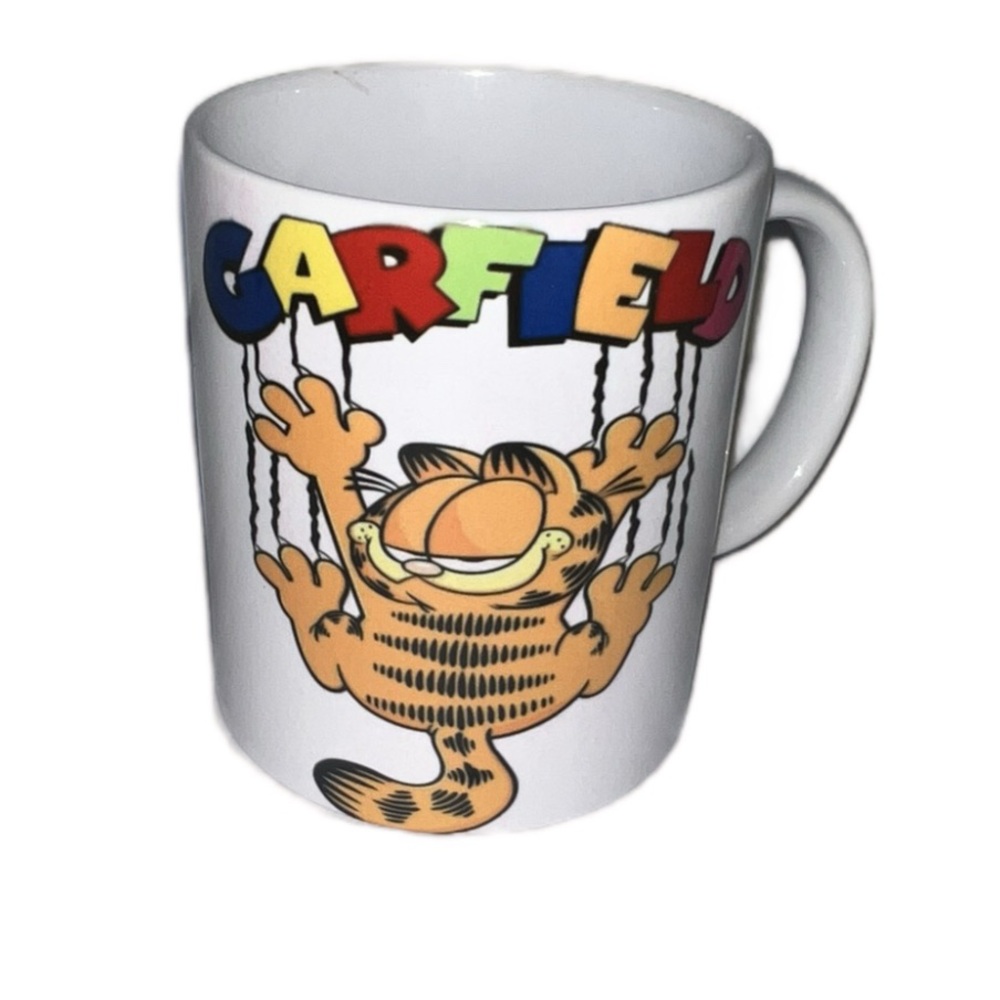 Garfield Cartoon Mug